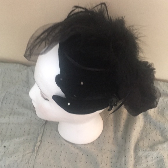 Black velvet, feather and tule vintage hat main image 10